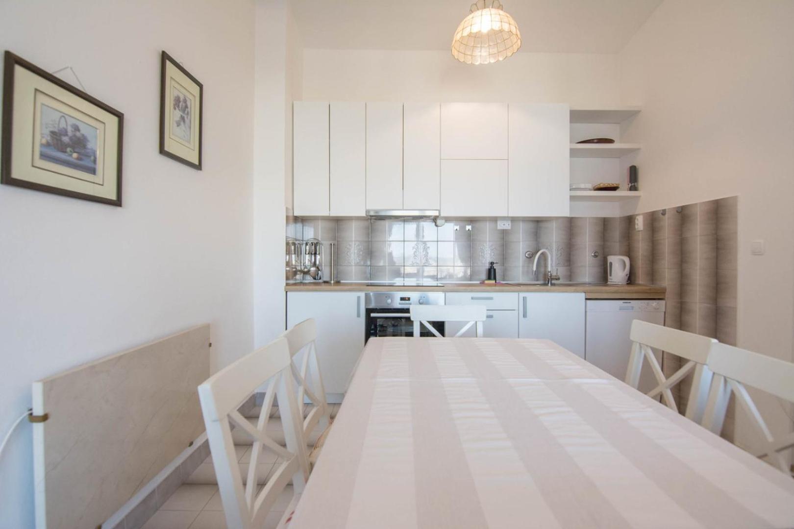 Apartment Rajna บีโอกราดนาโมรู ภายนอก รูปภาพ
